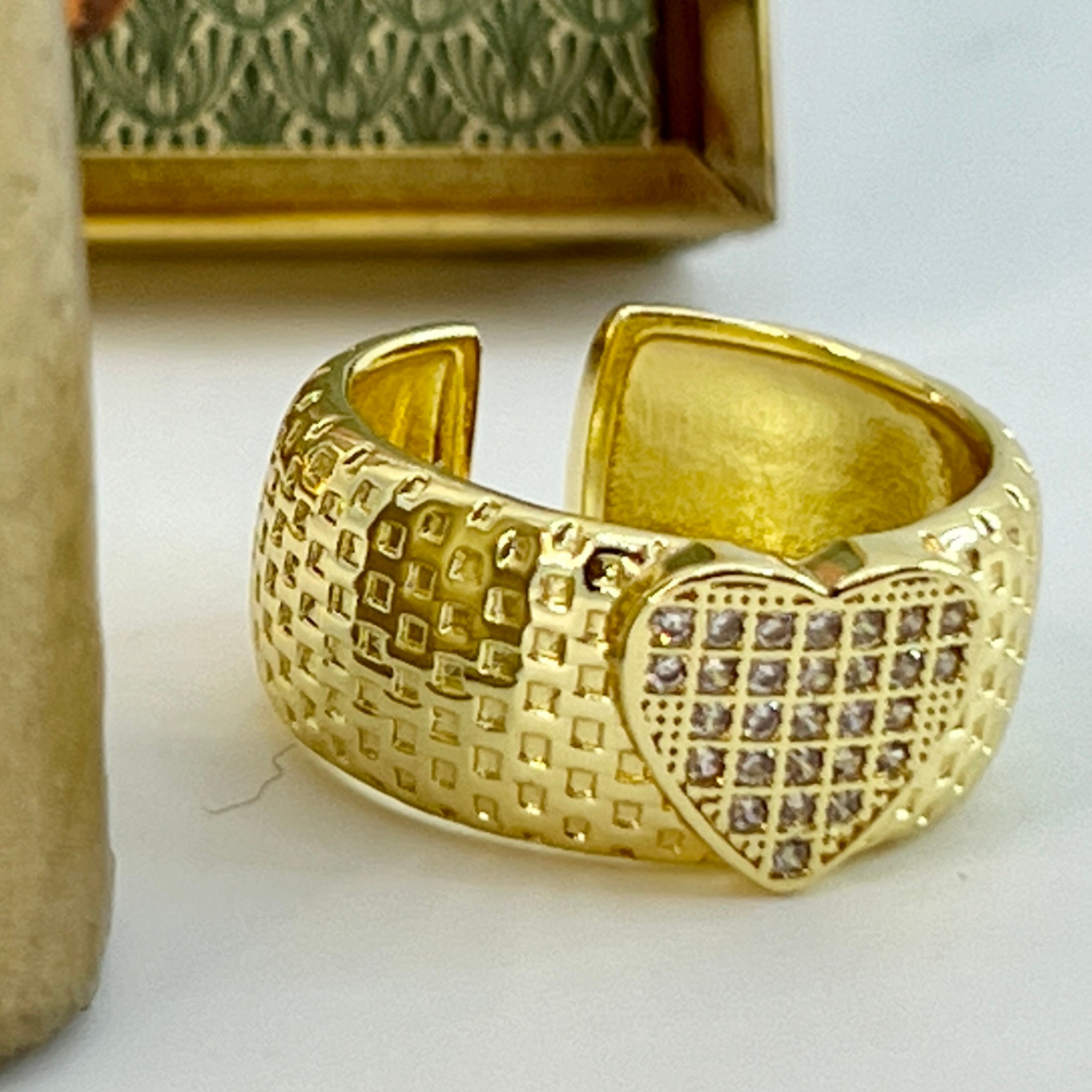 Anillo enchape oro circón
